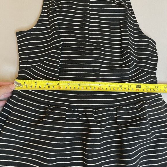 Madewell Pierside Sz M Sleeveless Striped Black & White Knit Mini Dress Pockets - Picture 8 of 11